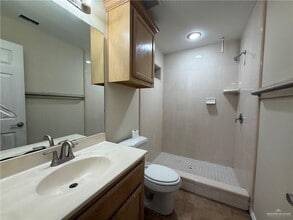 6 Industrial Wy in Mission, TX - Building Photo - Building Photo