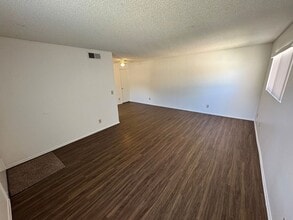 2596 Sextant Ave in Port Hueneme, CA - Building Photo - Building Photo