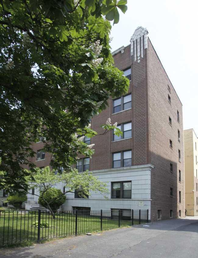 Elmwood Apartments in Elizabeth, NJ - Building Photo - Building Photo