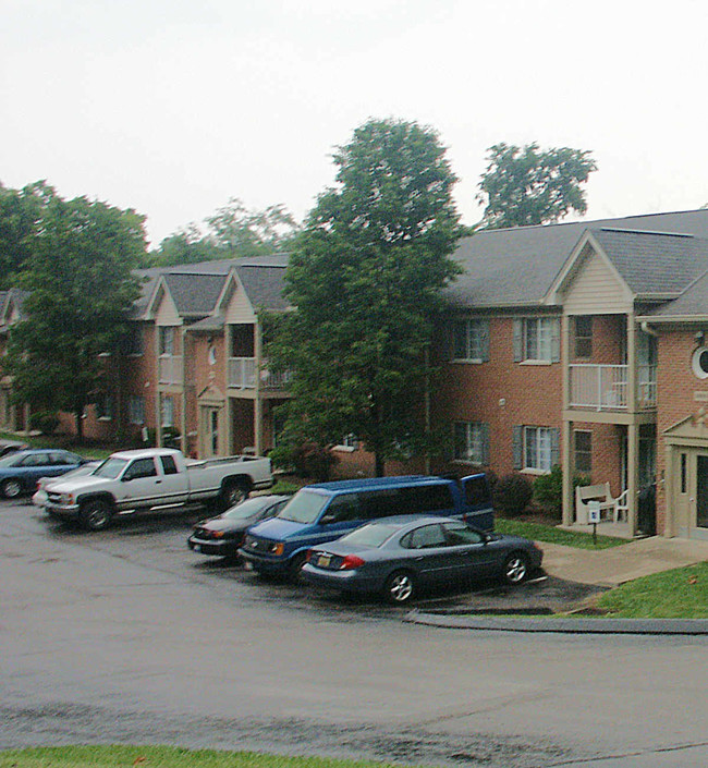 Park Manor Apartments in Cincinnati, OH - Building Photo - Building Photo