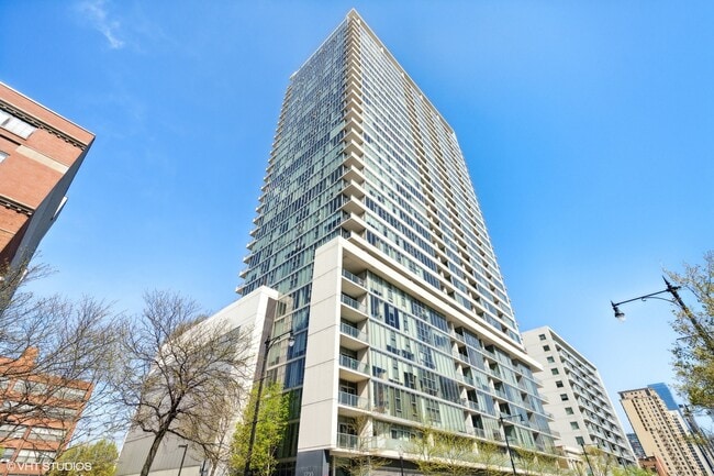 property at 1720 S Michigan Ave