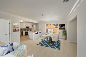 1219 NW 33rd St, Unit 1 in Miami, FL - Building Photo - Building Photo