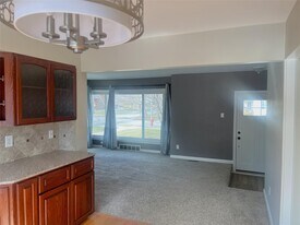 15859 Buckingham Ave in Beverly Hills, MI - Building Photo