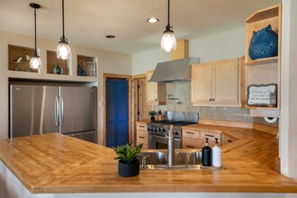 23 Lilac Ln in Kalispell, MT - Foto de edificio - Building Photo