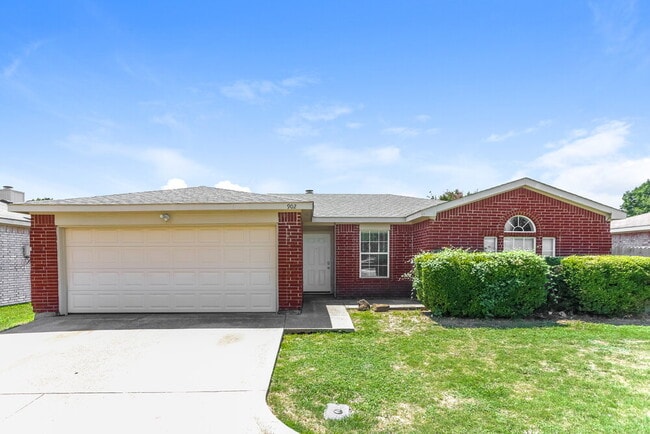 902 Beaufort Ct