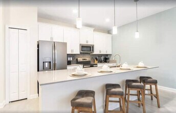 440 Ocean Course Ave in Kissimmee, FL - Building Photo - Building Photo