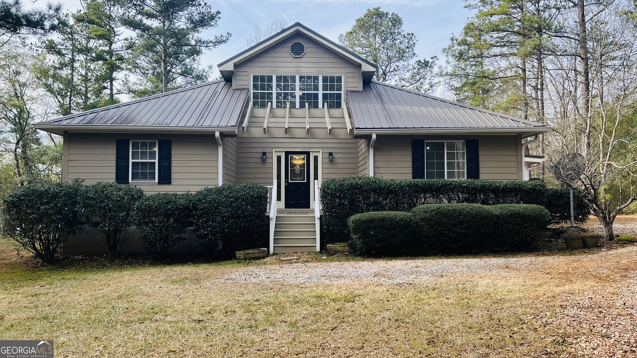 501 Hardy Rd in Lagrange, GA - Building Photo