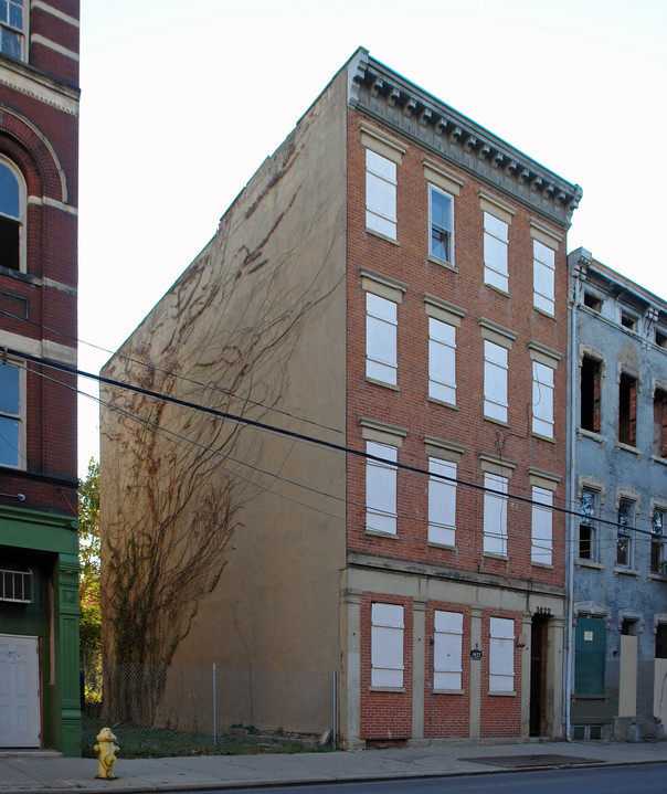 1422 Race St in Cincinnati, OH - Building Photo