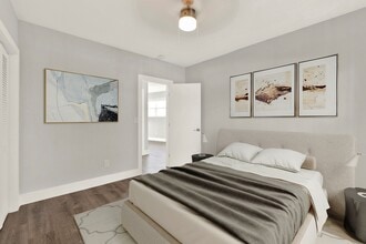 Harbor West Apartments in North Bay Village, FL - Building Photo - Building Photo