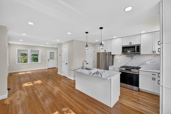 property at 1712 U St SE