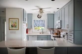 2601 S Roosevelt Blvd in Key West, FL - Building Photo - Building Photo