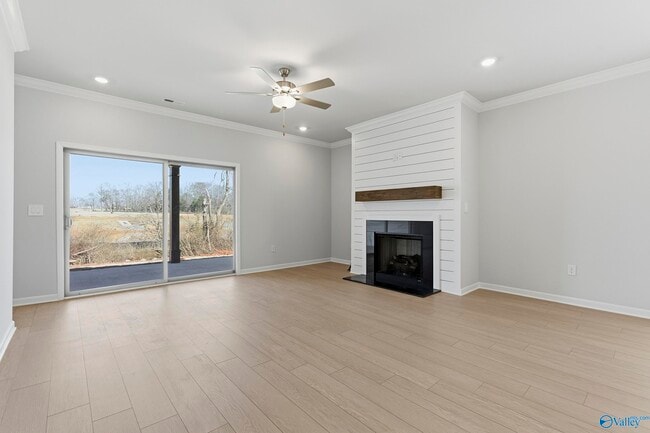 305 Pond Spg Dr in Huntsville, AL - Building Photo - Building Photo