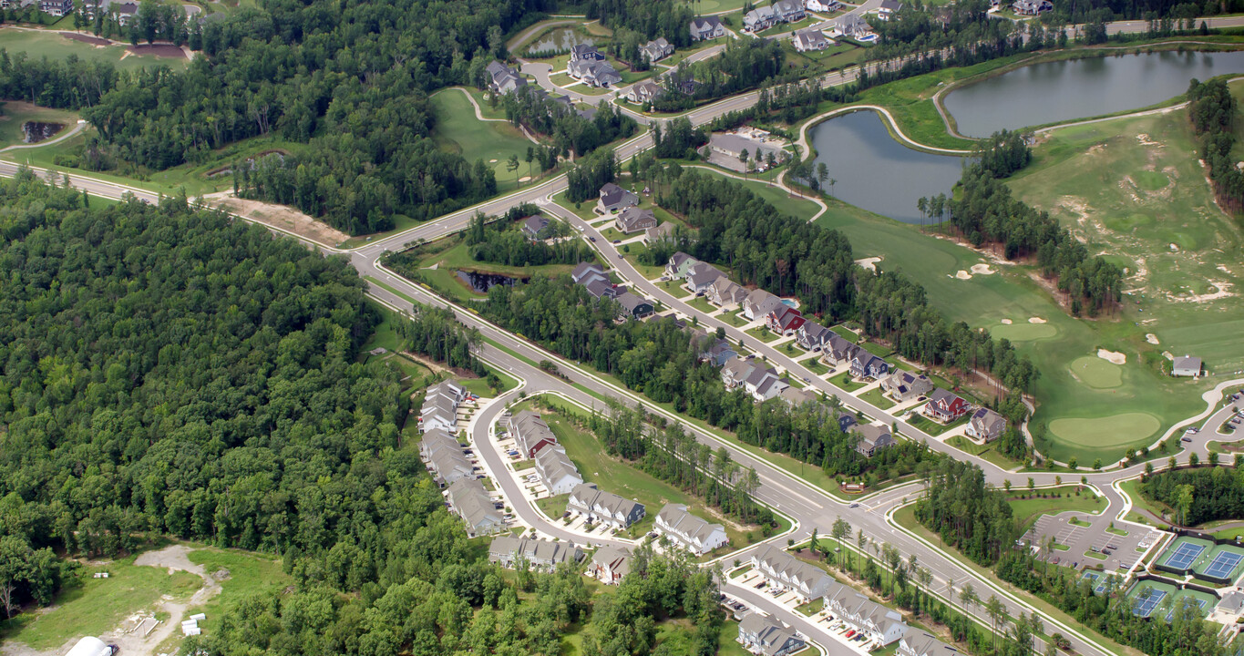 Carden Park in Moseley, VA - Building Photo