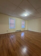 30 Linden St, Unit 26-1 in Medford, MA - Building Photo - Building Photo