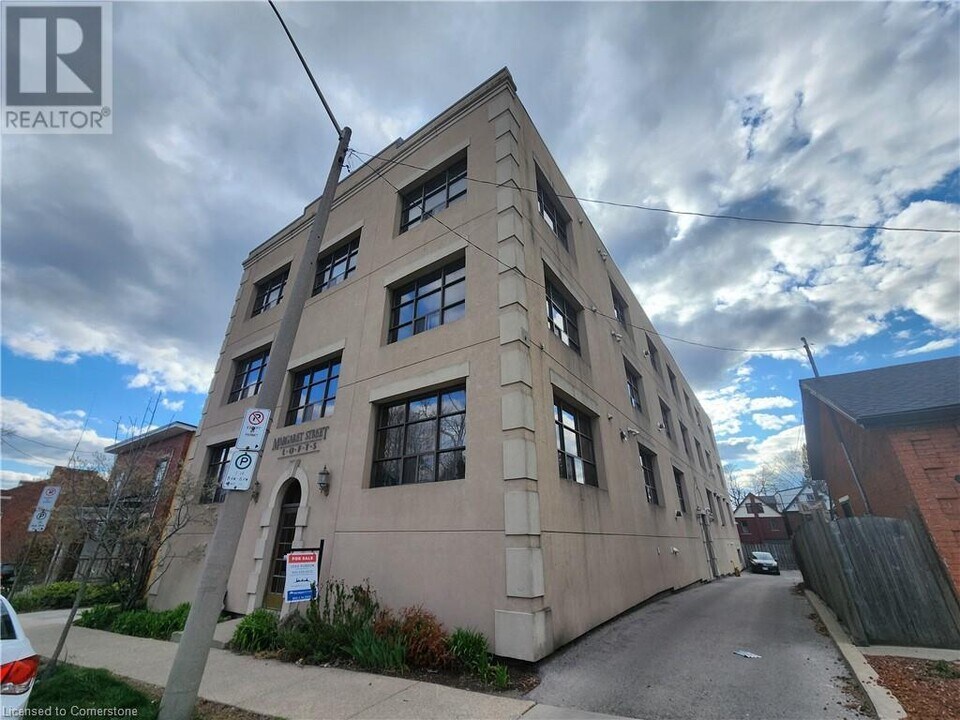 36 Margaret St in Hamilton, ON - Building Photo