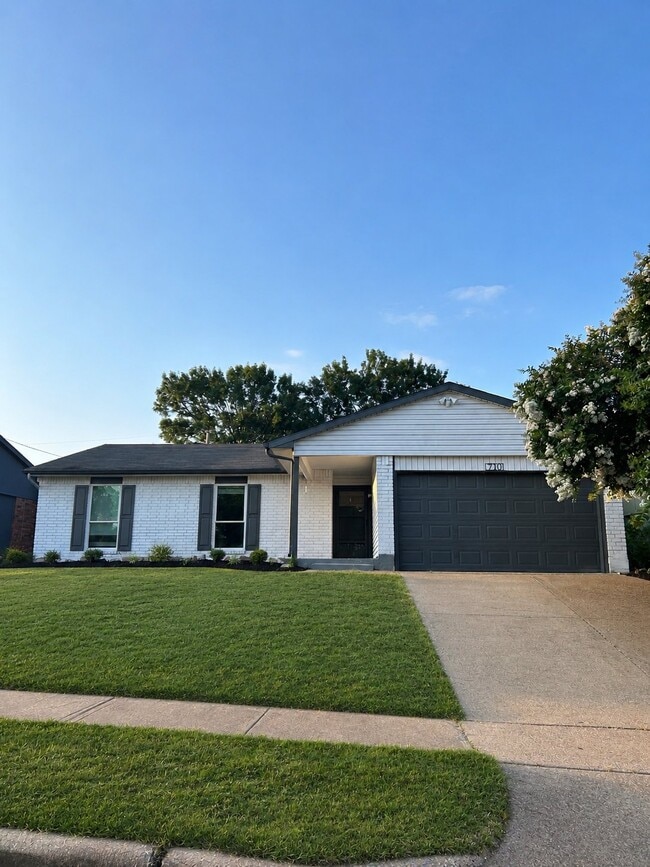 property at 710 Leading Ln Dr
