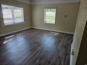 2301 E 5th St in Bloomington, IN - Foto de edificio - Building Photo