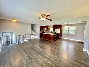 3213 McChoen Dr in Fayetteville, NC - Building Photo - Building Photo