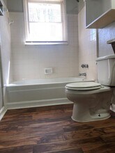 135 Sheila Ln in Powder Springs, GA - Building Photo - Building Photo