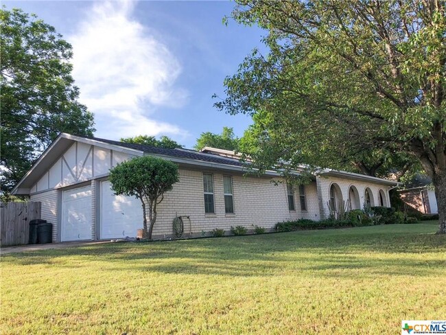 1714 Possum Trail in Harker Heights, TX - Building Photo - Building Photo