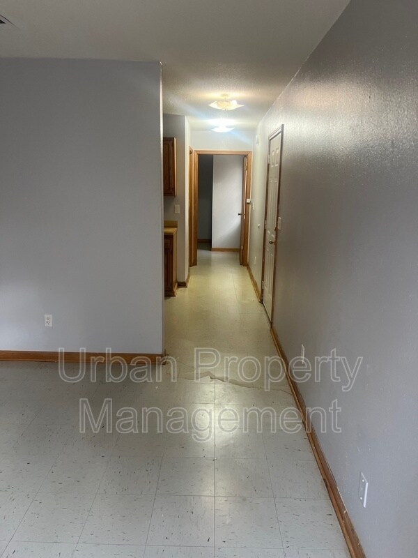 110 E Frank Ave in Memphis, TN - Building Photo - Building Photo