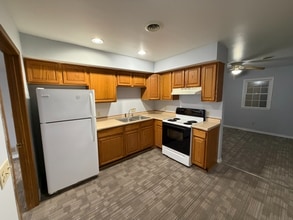 208 Washington St in Republic, OH - Building Photo - Building Photo