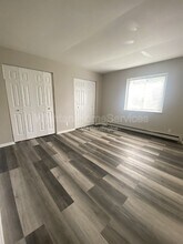 217 Charleston Blvd in Macomb, IL - Foto de edificio - Building Photo