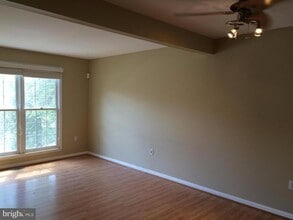 46748 Woodmint Terrace in Sterling, VA - Building Photo - Building Photo