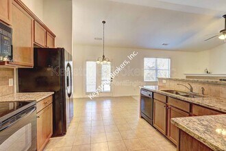 110 Sea Oaks Ct in Byron, GA - Building Photo - Building Photo