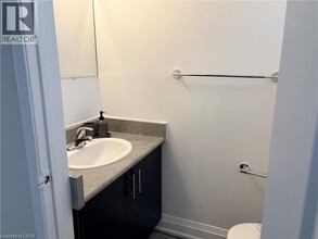 77 Tindale Ct in Hamilton, ON - Building Photo - Building Photo