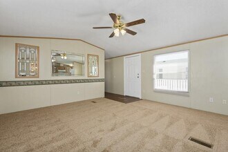 5140 Martinique Calle in Dickinson, TX - Building Photo - Building Photo