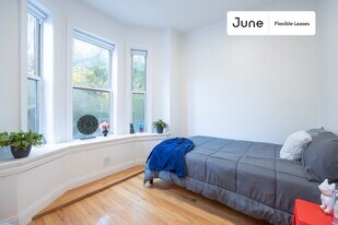 Modern ROOM at The Monroe House, Unit 3 in New York, NY - Building Photo