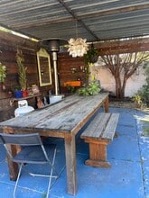 4717 S Van Ness Ave in Los Angeles, CA - Foto de edificio - Building Photo