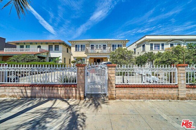 1511 4th Ave in Los Angeles, CA - Building Photo - Building Photo