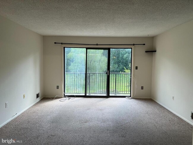 property at 19 Mendrey Ct