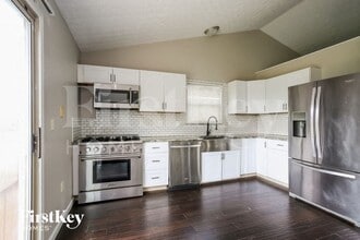 3033 Olympic Club Dr in Pickerington, OH - Building Photo - Building Photo