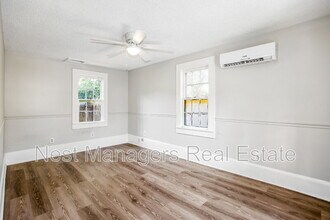 210 Sedberry St in Fayetteville, NC - Building Photo - Building Photo