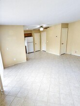 771 Peregrine Falcon St in Henderson, NV - Building Photo - Building Photo