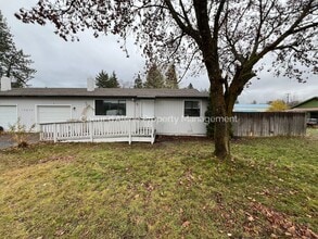 14872 N Ohio St in Rathdrum, ID - Building Photo - Building Photo