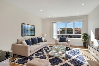 1845 Glendon Ave in Los Angeles, CA - Foto de edificio - Building Photo