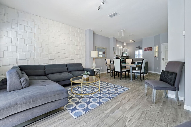 8574 Bay Lilly Loop