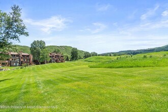 294 Snowmass Club Cir in Snowmass Village, CO - Building Photo - Building Photo