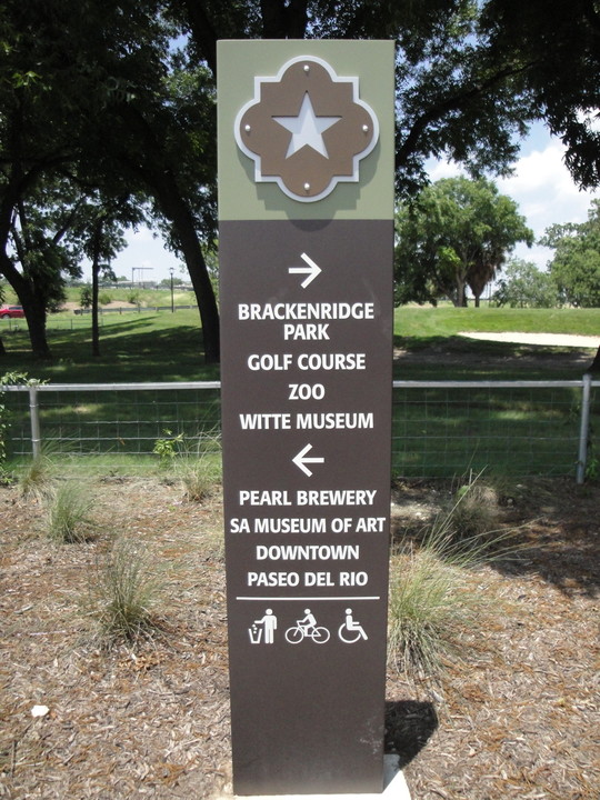 Compound at the Park in San Antonio, TX - Building Photo