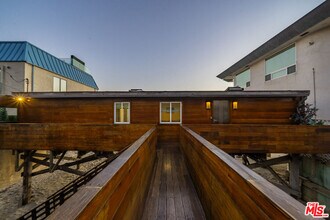 43000 Pacific Coast Hwy in Malibu, CA - Building Photo - Building Photo