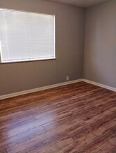 8630 Corlett Dr in Baton Rouge, LA - Foto de edificio - Building Photo