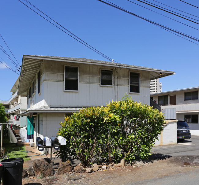 3121 Paliuli St in Honolulu, HI - Building Photo - Building Photo