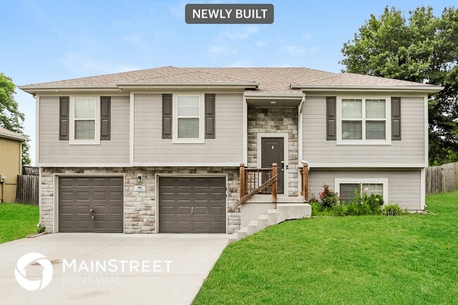 property at 406 Golfview Dr