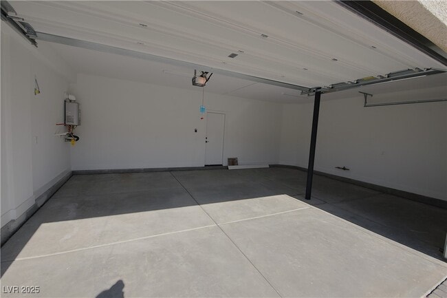 property at 10207 Magnolia Crk St