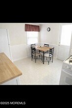 239 Bay Ave in Leonardo, NJ - Building Photo - Building Photo