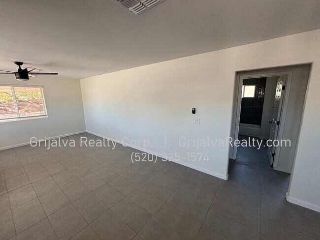 2926 N Winstel Blvd-Unit -2926 N Winstel #2 in Tucson, AZ - Foto de edificio - Building Photo